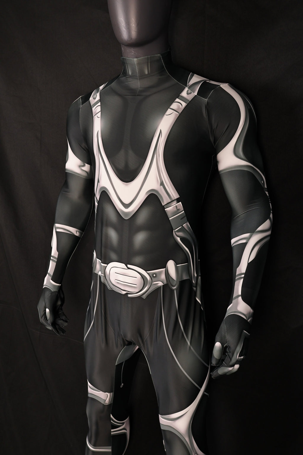 Replicating male the mantis style jumpsuits accurately from your provided images