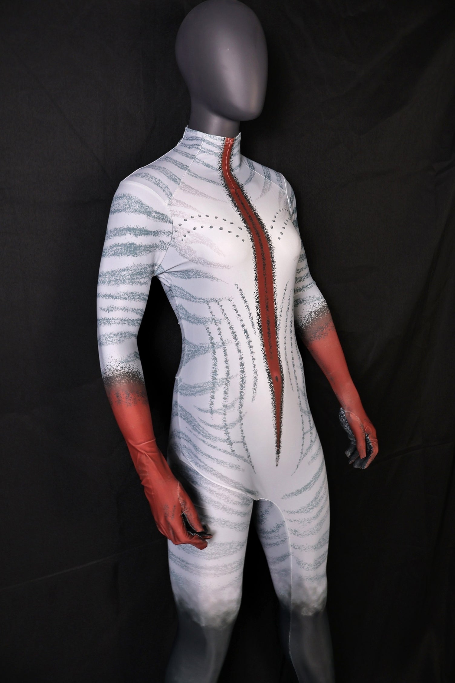 Tailoring bespoke female avatar fire bodysuits for custom character commissions