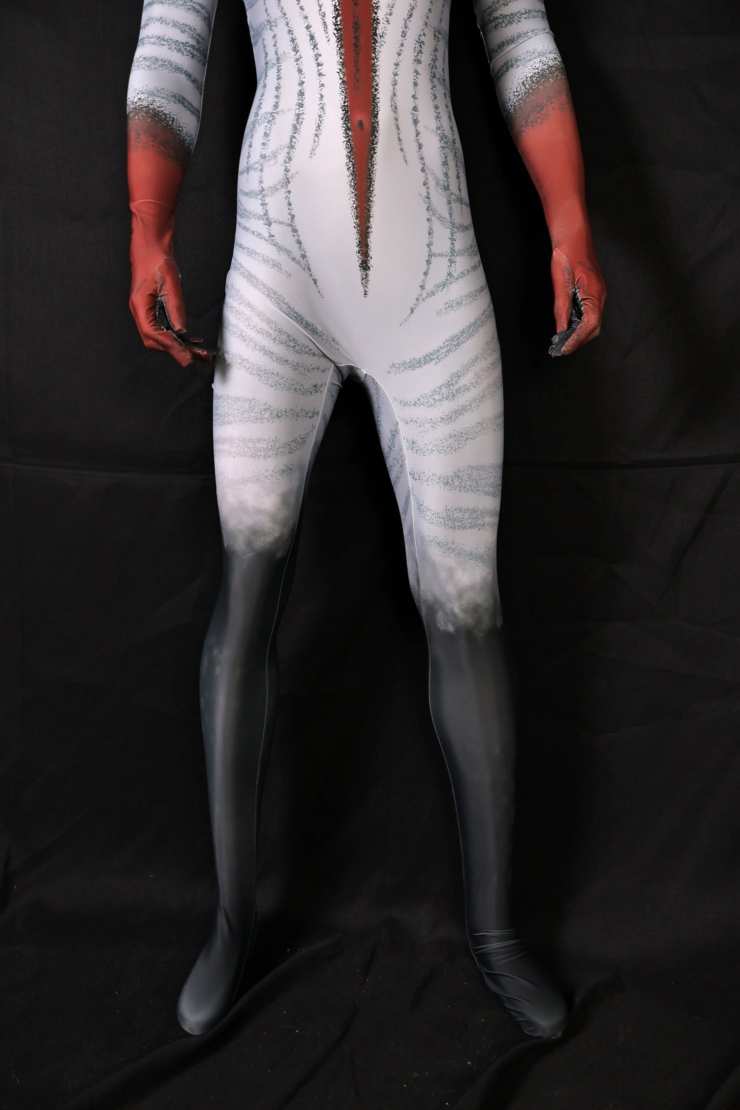 Tailoring bespoke female avatar fire bodysuits for custom character commissions