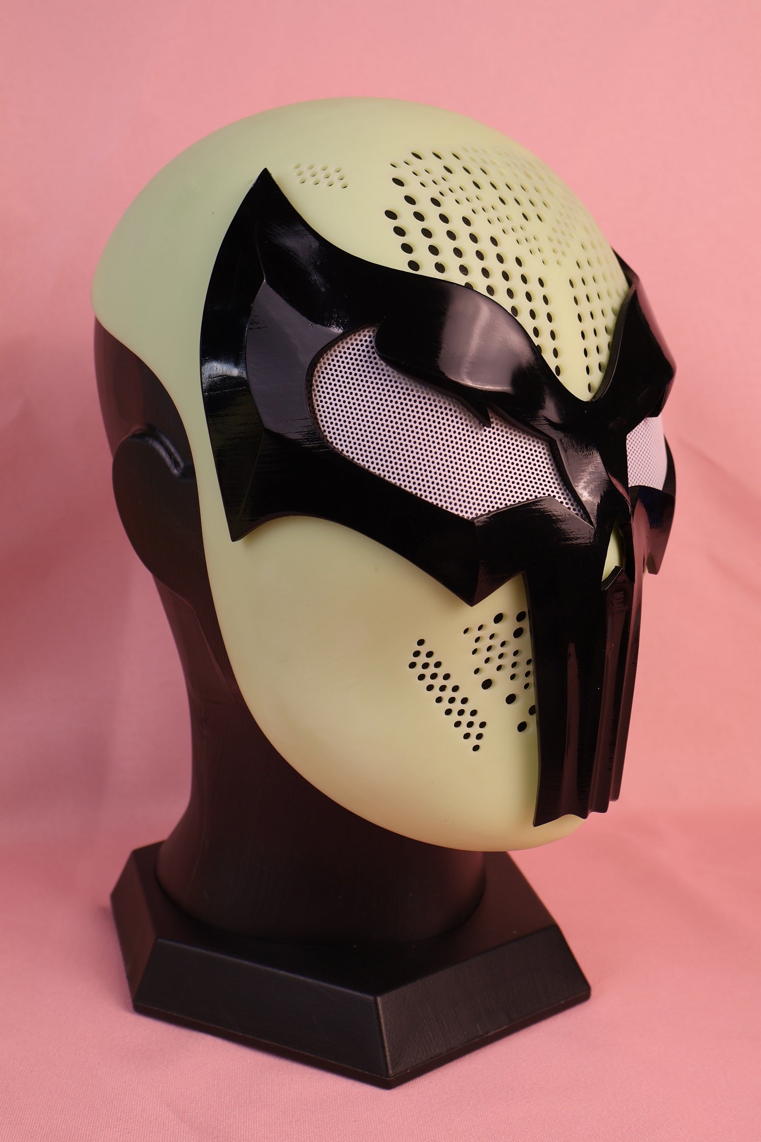 Bespoke Layered Black Lens Spider Mask: PVC Faceshell, Custom Helmet