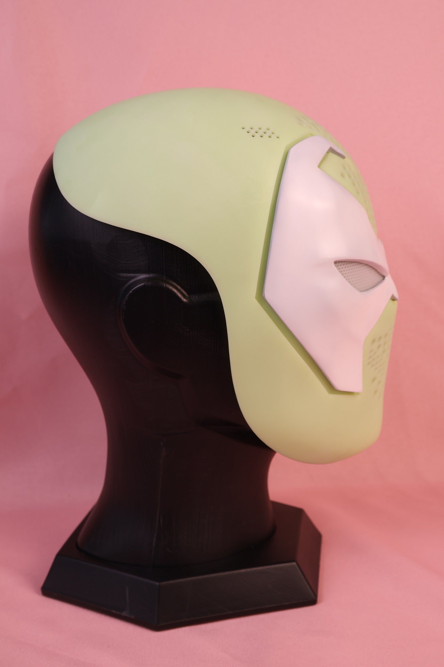 White Spawn Grid Mask: Custom PVC Faceshell, Personalized Hero Gear