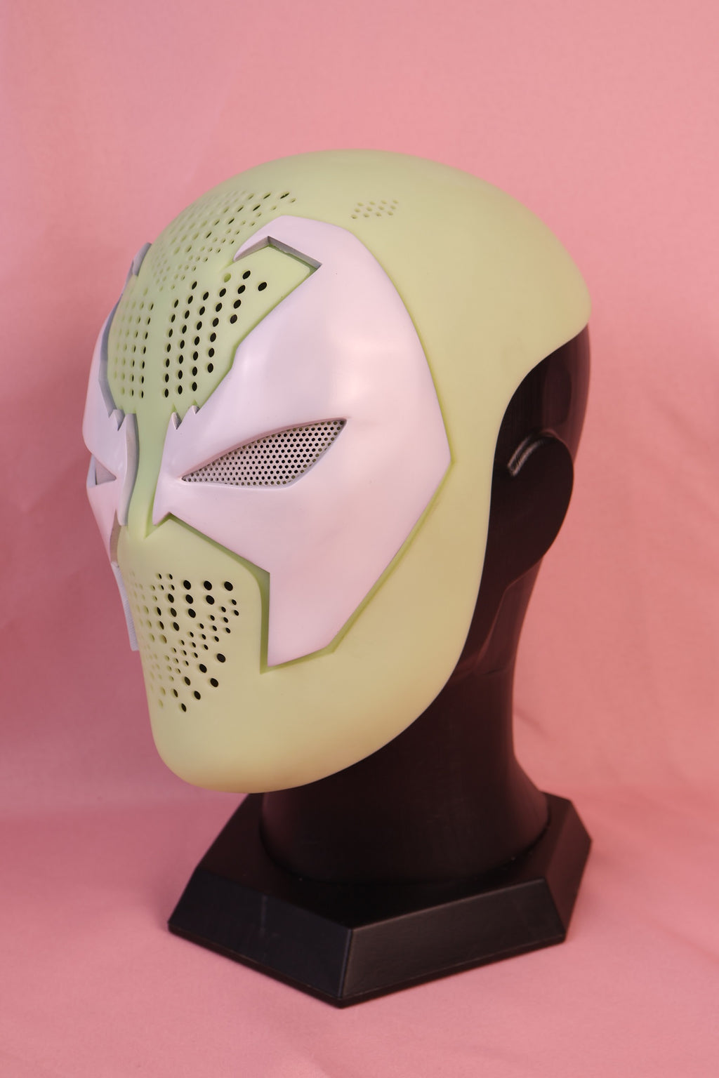 White Spawn Grid Mask: Custom PVC Faceshell, Personalized Hero Gear