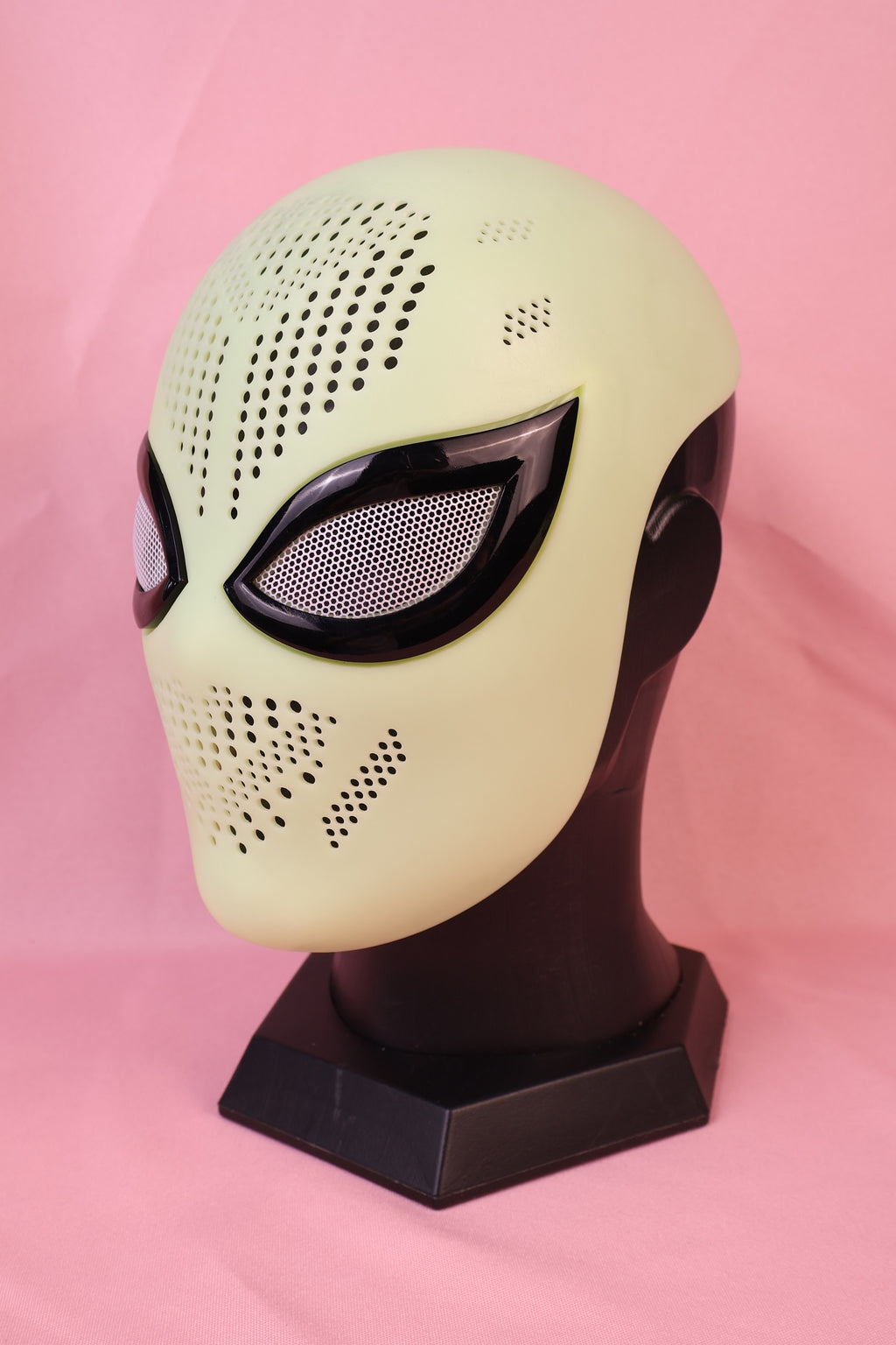 Custom Crescent Lens Spider Gear: PVC Head Armor, Personalized Hood
