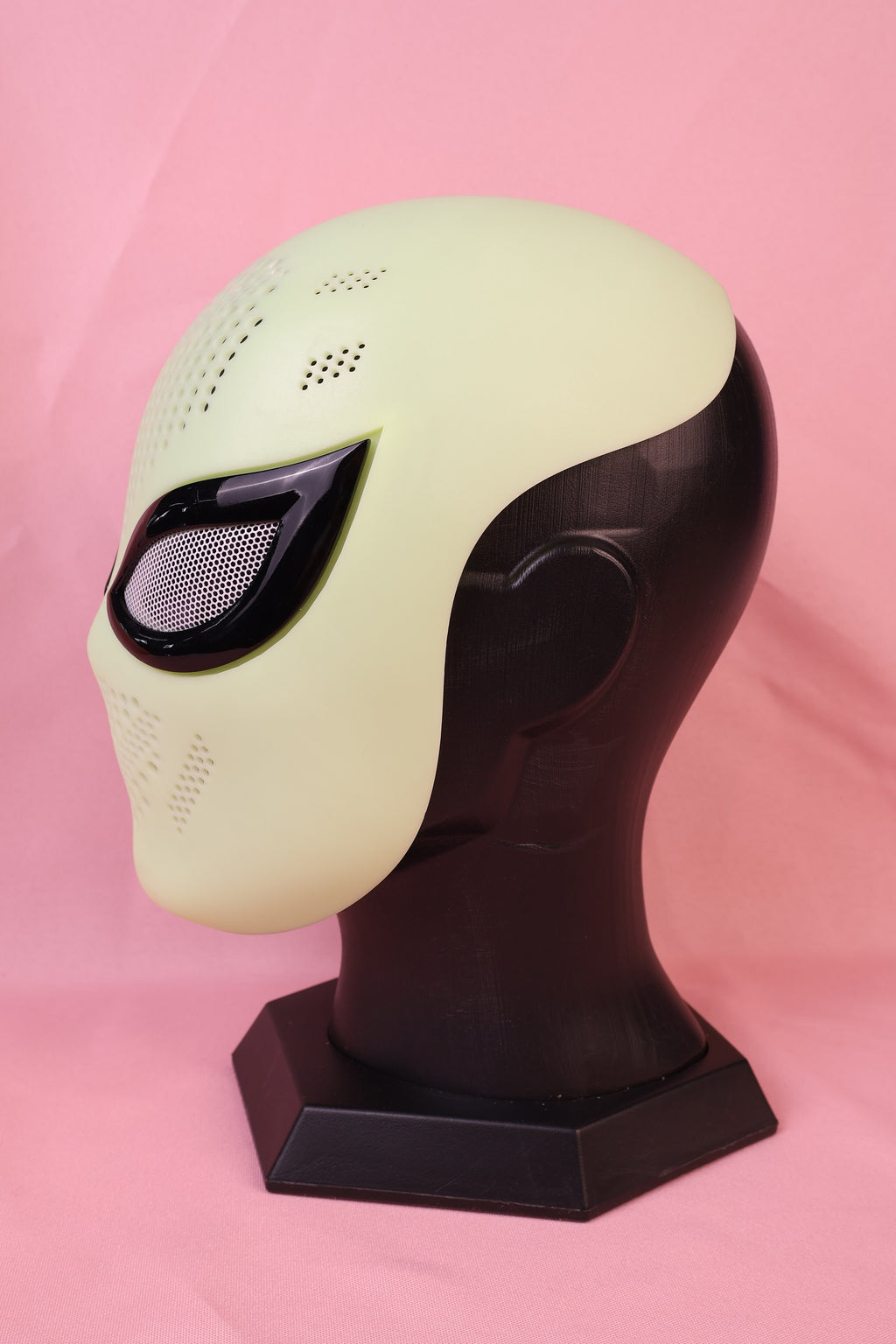 Custom Crescent Lens Spider Gear: PVC Head Armor, Personalized Hood