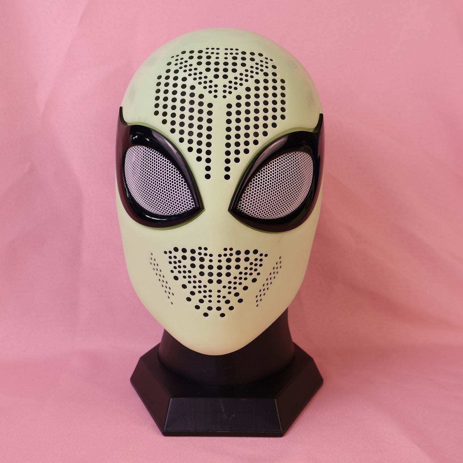 Custom Curved Blade Lens Spider Hood: PVC Faceshell, Personalized Mask