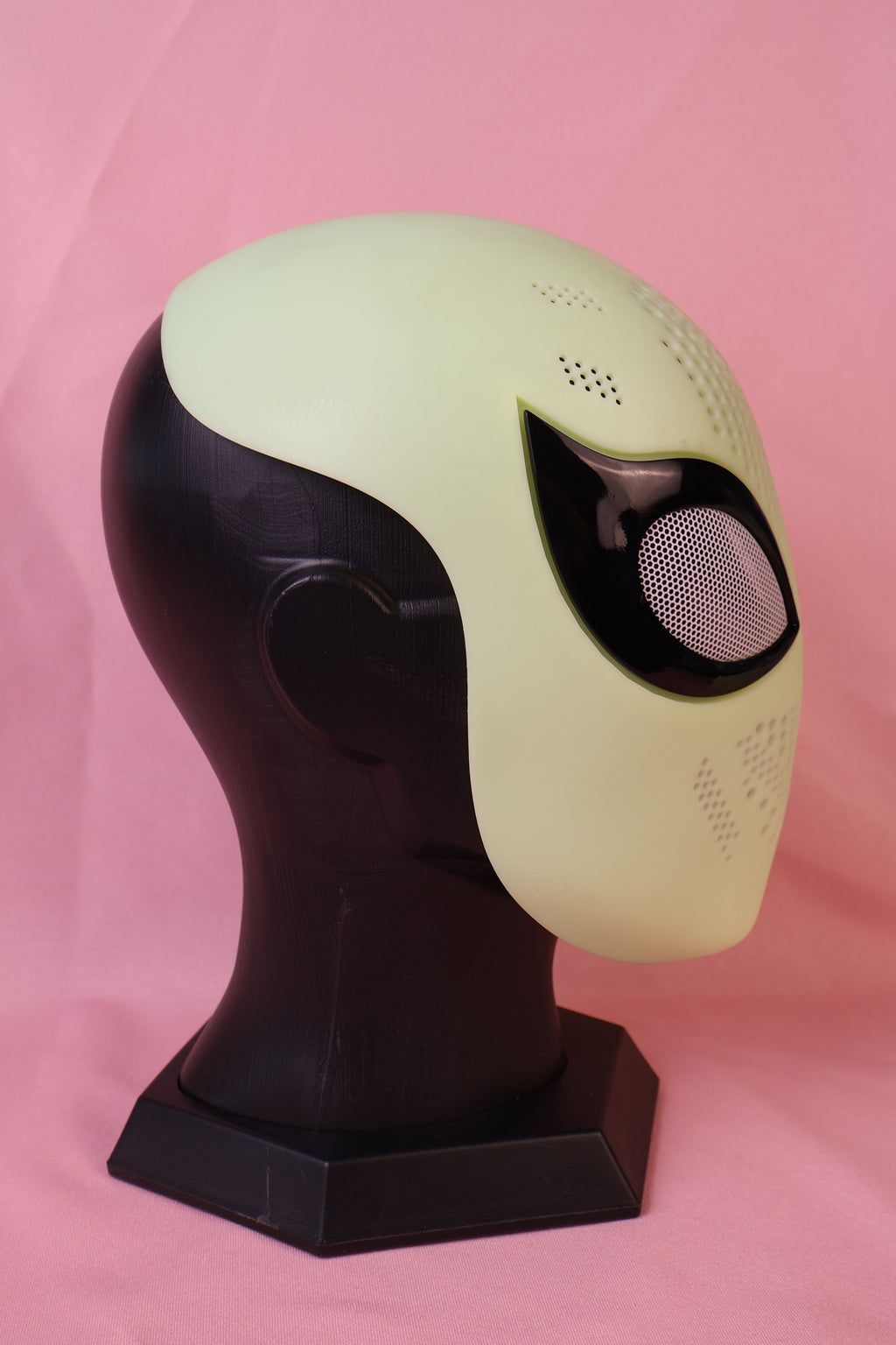 Custom Curved Blade Lens Spider Hood: PVC Faceshell, Personalized Mask