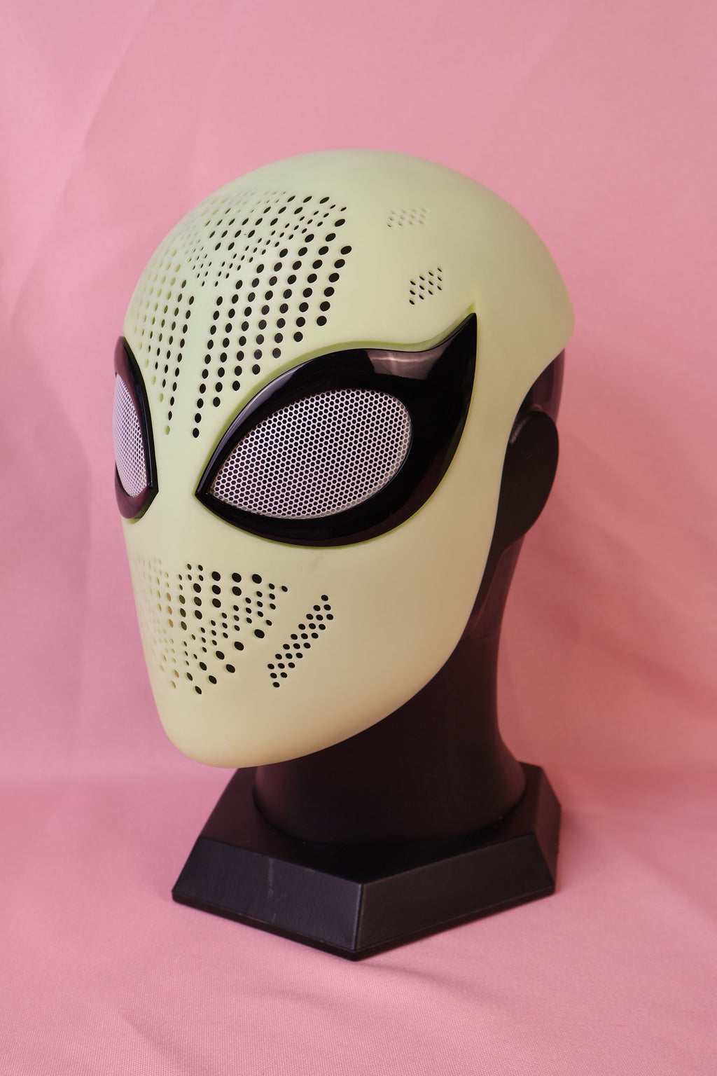Custom Curved Blade Lens Spider Hood: PVC Faceshell, Personalized Mask