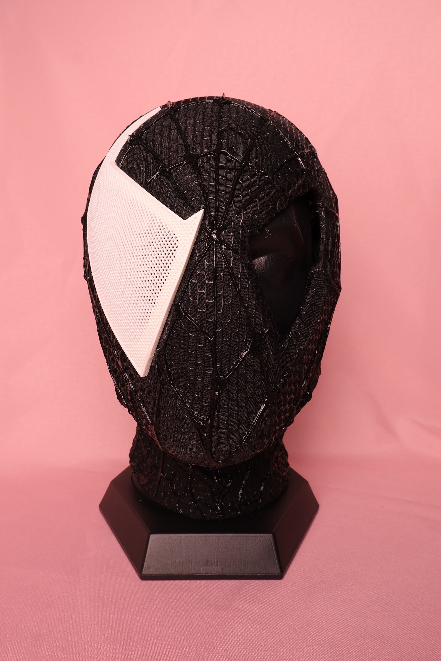 Custom Giant White Lens Spider Gear: PVC Head Armor, Personalized Hood